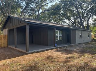 14601 Sydney Rd, Dover, FL 33527