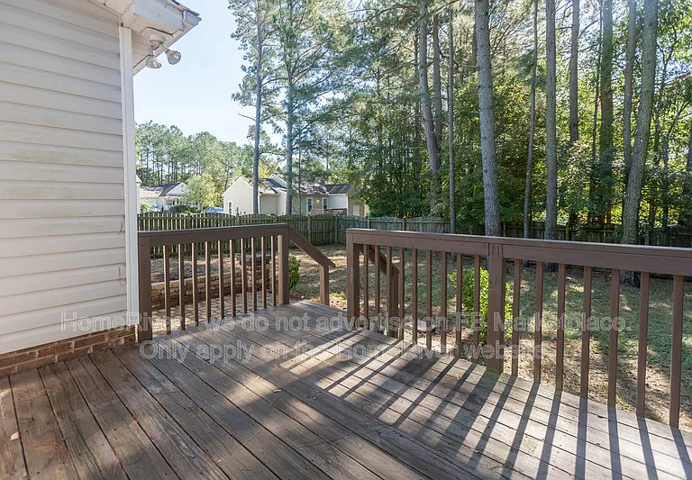 862 N Taylor St — Photo 19