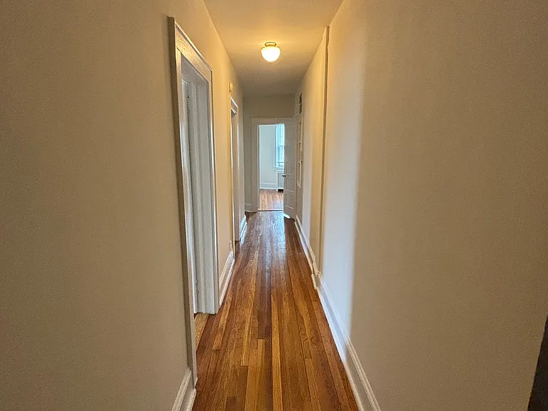 ENTRY HALLWAY