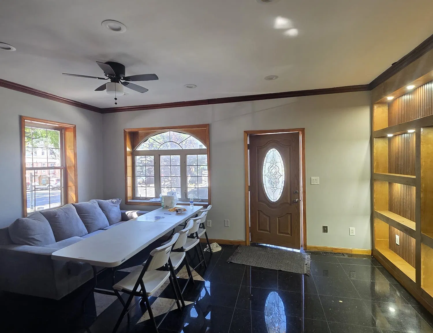 2 bed, 1400 sqft, $3,000 — Photo 1