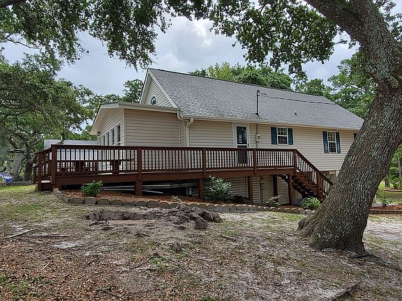 2nd image of 203 Pamlico Pkwy