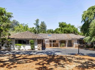915 Saint Joseph Ave, Los Altos, CA 94024