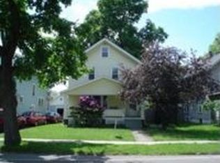 444 3rd St NW, New Philadelphia, OH