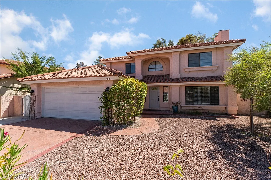 3 bed, 2.5 bath, 1883 sqft, $2,300 — Photo 1
