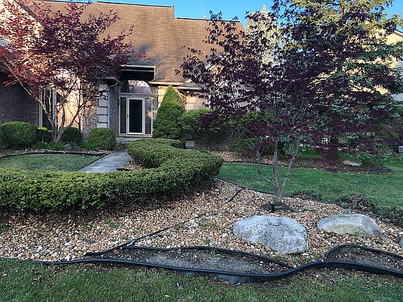 2nd image of 1215 Crowndale Ln