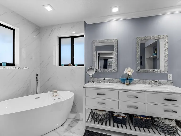 15742 SW 102nd Ln — Photo 19