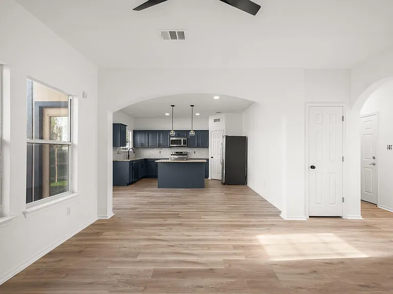 13220 Constellation Dr — Photo 13