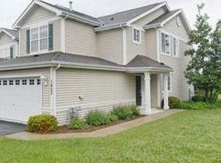 1453 W Remington Ln, Round Lake, IL 60073