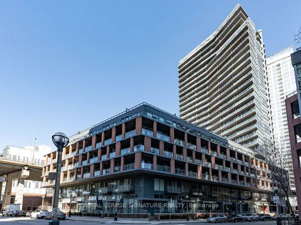 20 Bruyeres Mews #501, Toronto, ON M5V 0G8