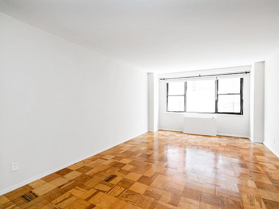 2nd image of 7 E 14th St APT 630