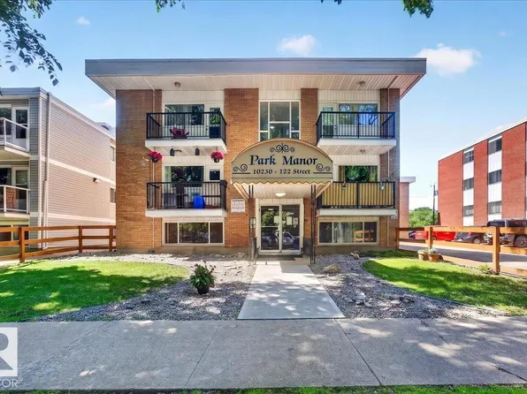 10230 122nd St NW #33, Edmonton, AB T5N 1L9