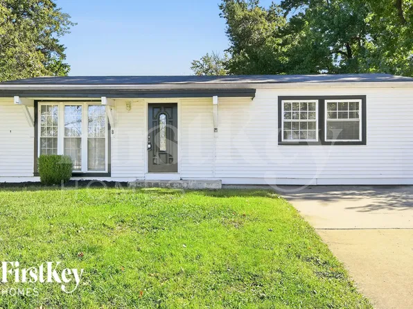 8 Deerpath Dr, Saint Peters, MO 63376