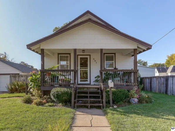 541 E 16th St, Fremont, NE 68025