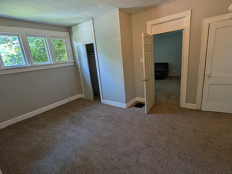 949 Fulton Rd NW #1 — Photo 3