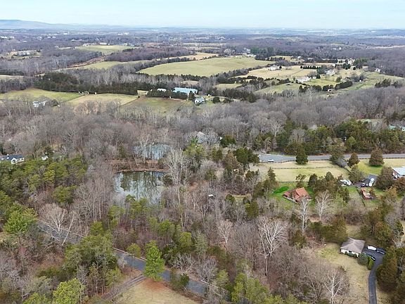 5th image of 12002 Bobwhite Dr