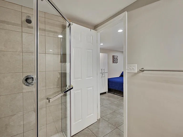 1639 Revell Downs Dr — Photo 32