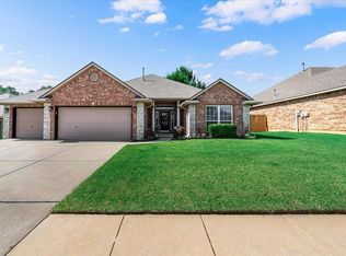 11008 NW 104th Ter, Yukon, OK 73099