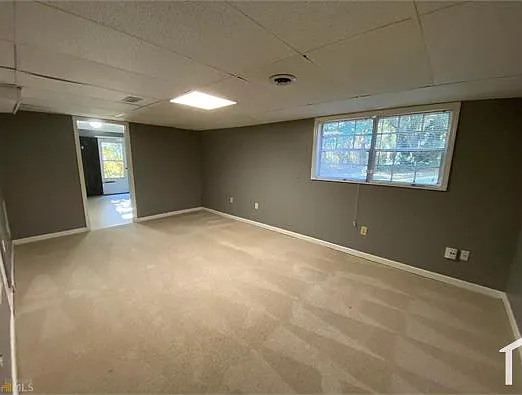 2 bed, $2,000 — Photo 2
