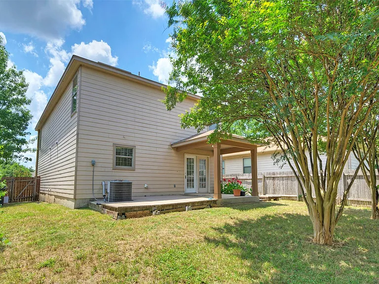 140 Plum Path — Photo 18