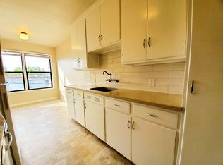125 South Blvd #8, San Mateo, CA 94402