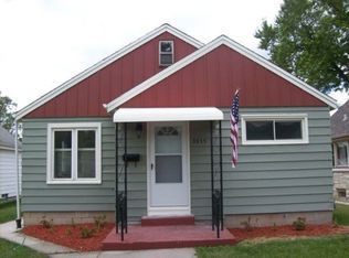 3855 S 13th St, Milwaukee, WI 53221