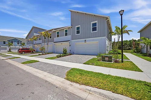 4332 Brookgreen Sq Photo 1