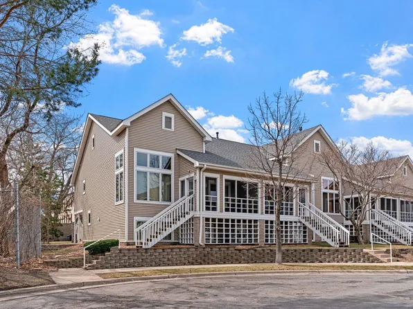 234 6th St NE, Minneapolis, MN 55413