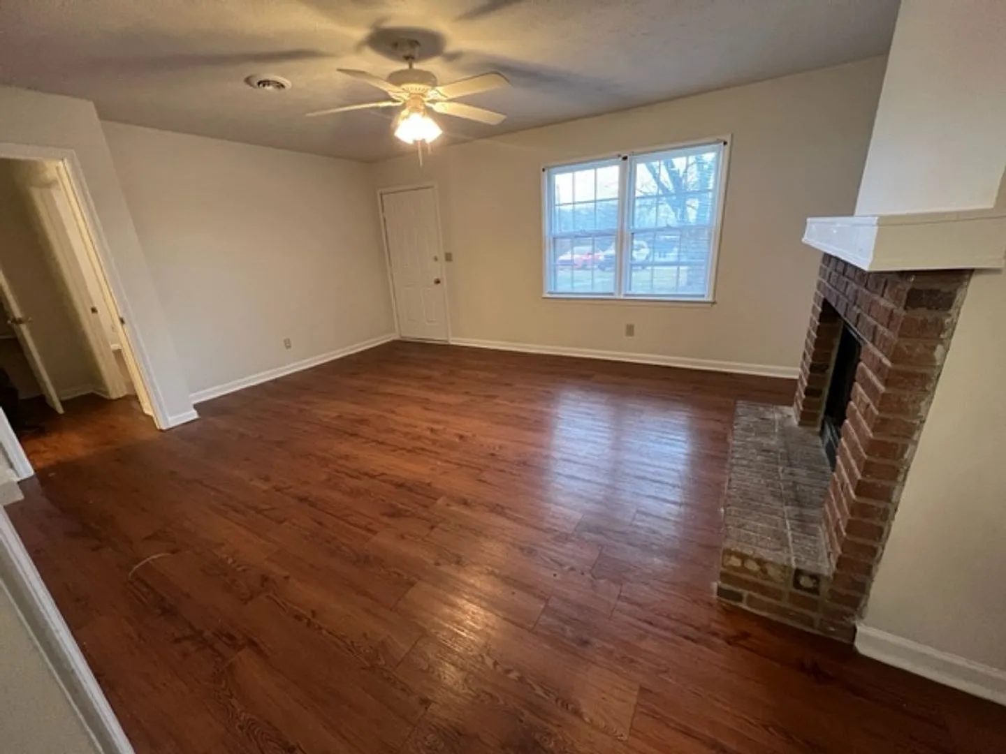 2 bed 1 bath duplex in Bogart! — Photo 2