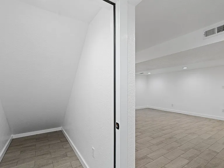 14420 E Wellesley Ave — Photo 5