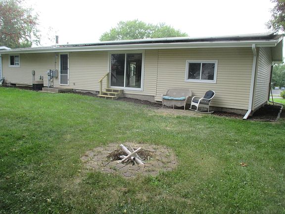 5th image of 1390 6th Ave