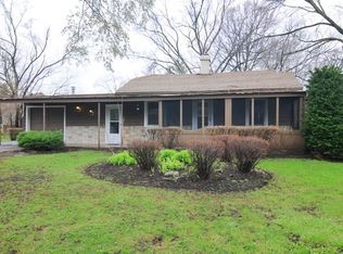 19793 W West Shore Dr, Mundelein, IL