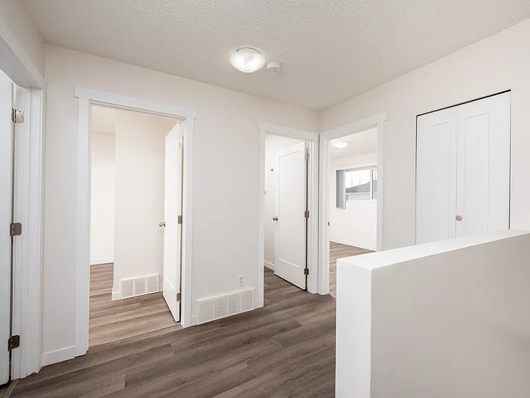 180 Bridgeport Blvd — Photo 19