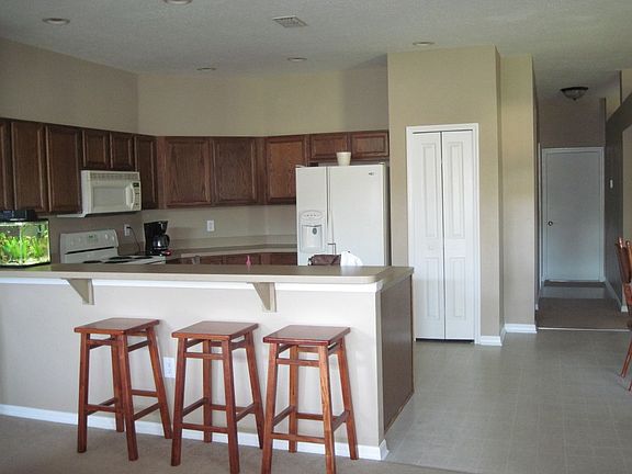 4th image of 14043 Marlberry Way
