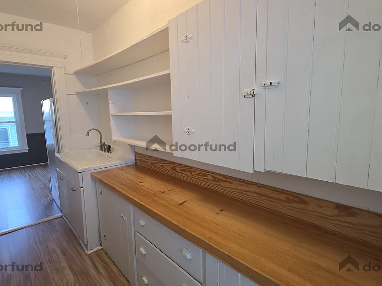 41 Freeland St #3 — Photo 5