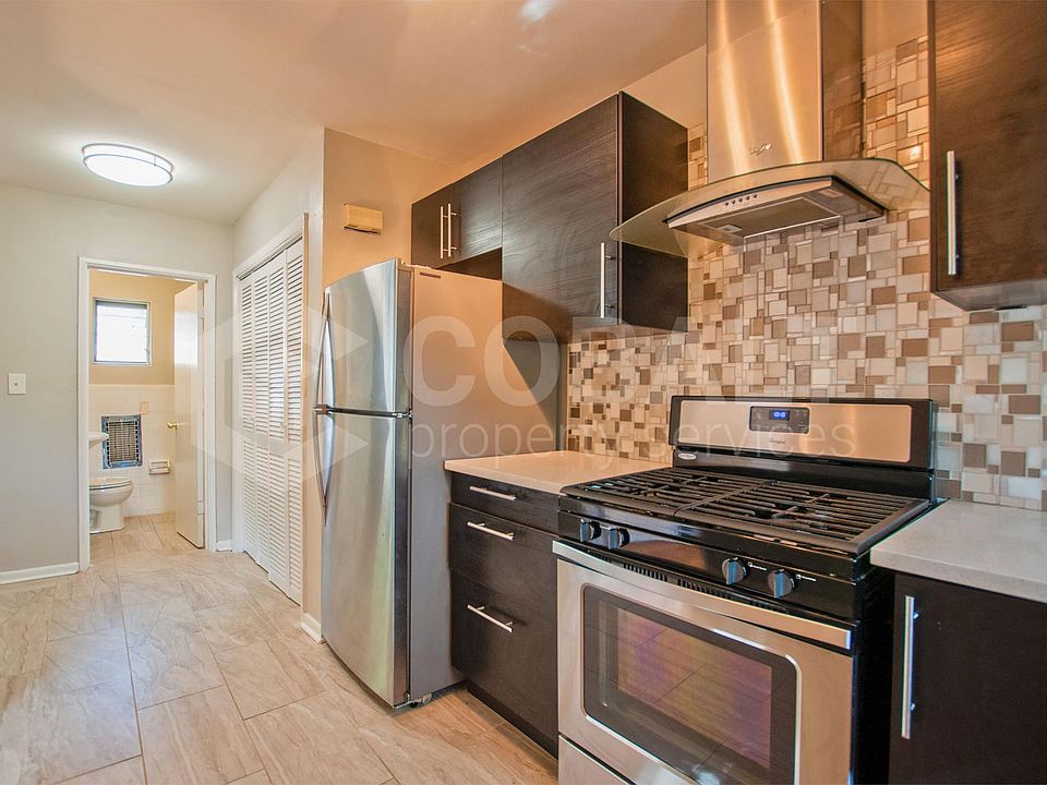 1st image of 767 Greenwood Ave NE APT 4