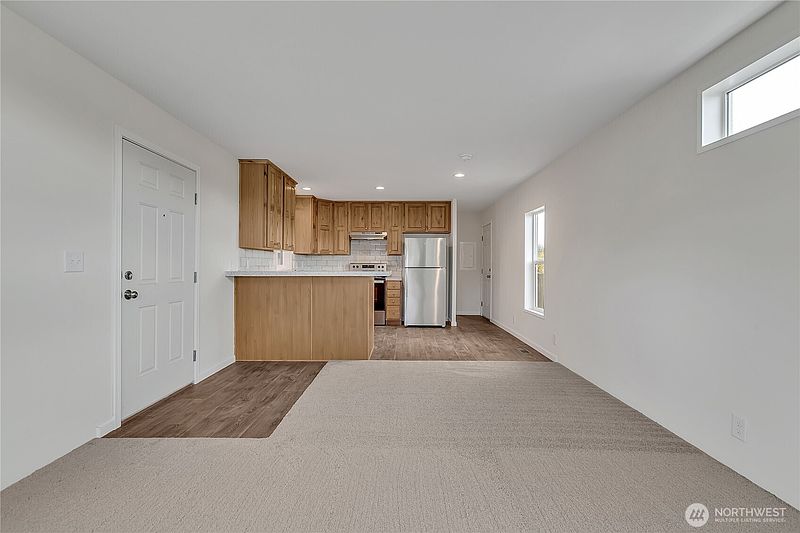4th image of 3431 S 181st Place #144