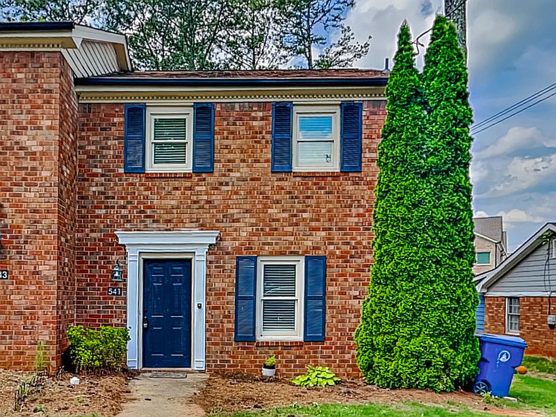 1st image of 541 Charleston Ln
