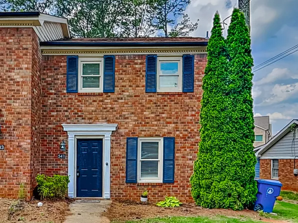 541 Charleston Ln, Lawrenceville, GA 30046
