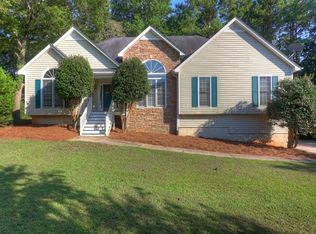 621 Warrenton Dr, Douglasville, GA 30134
