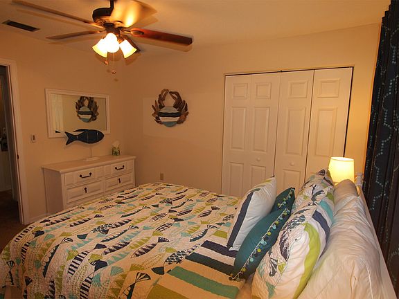 4th image of 11840 W Sunnybrook Ct