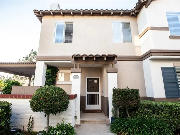 2340 Sunningdale Dr, Tustin, CA 92782