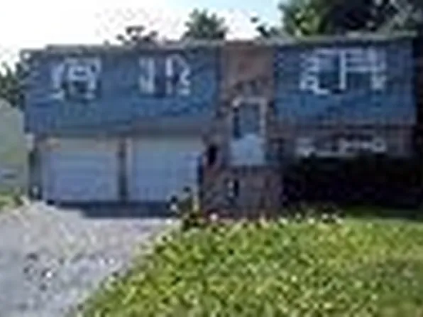 2214 Valley Rd, East Petersburg, PA 17520