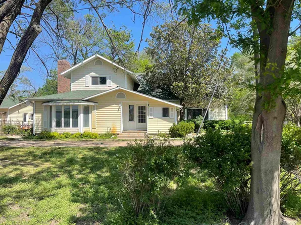 12349 N 247th St W, Burrton, KS 67020