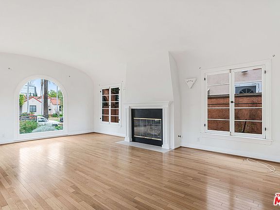 4th image of 127 S Carson Rd