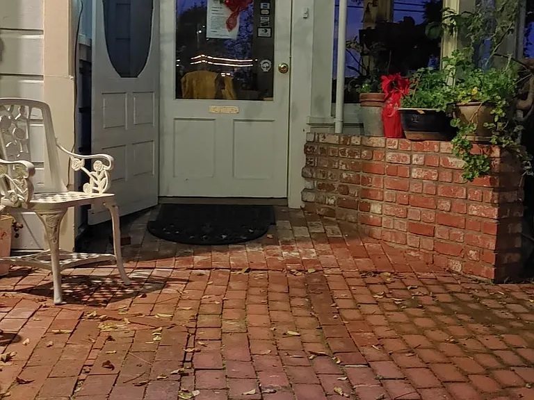 407 Cliff St — Photo 4