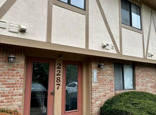 2287 Hedgerow Rd #2287C, Columbus, OH 43220
