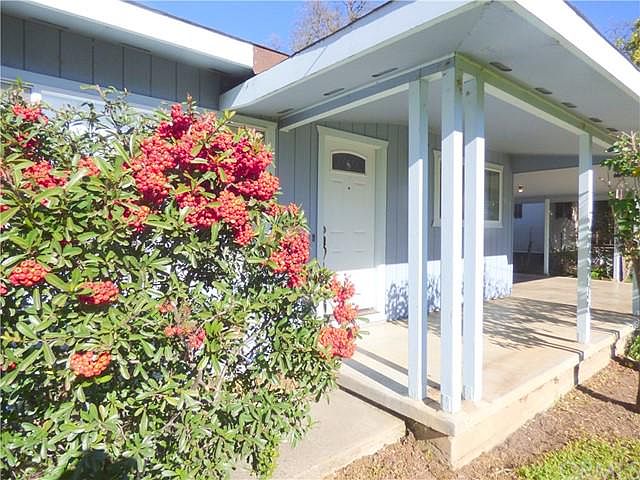 1st image of 3868 Manzanita Ave