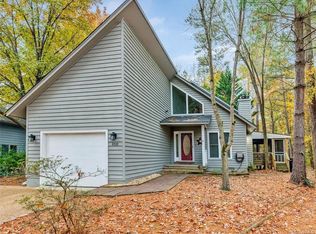 4720 Five Springs Ct, Midlothian, VA 23112