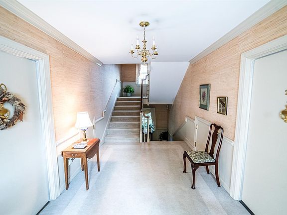 4th image of 2940 Rivermont Ave APT 31