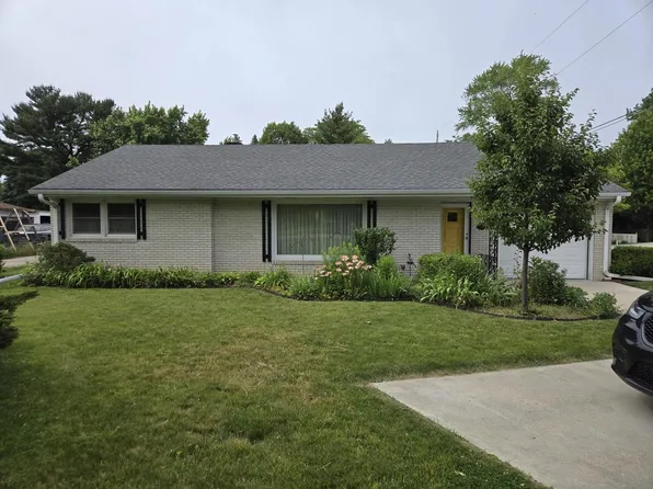 220 4 Mile ROAD, Racine, WI 53402